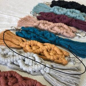 Macrame keychain MUSTARD YELLOW